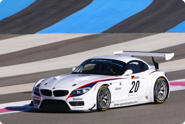 E89Z4GT3_2.jpg