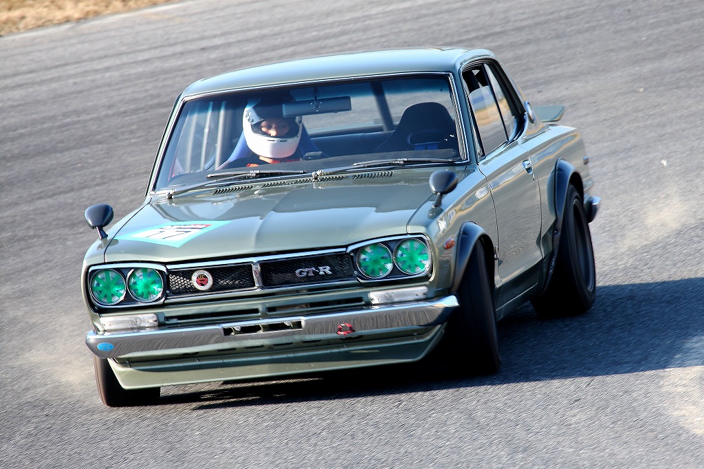 Nissan 2000 gt r Hakosuka Rocket Bunny